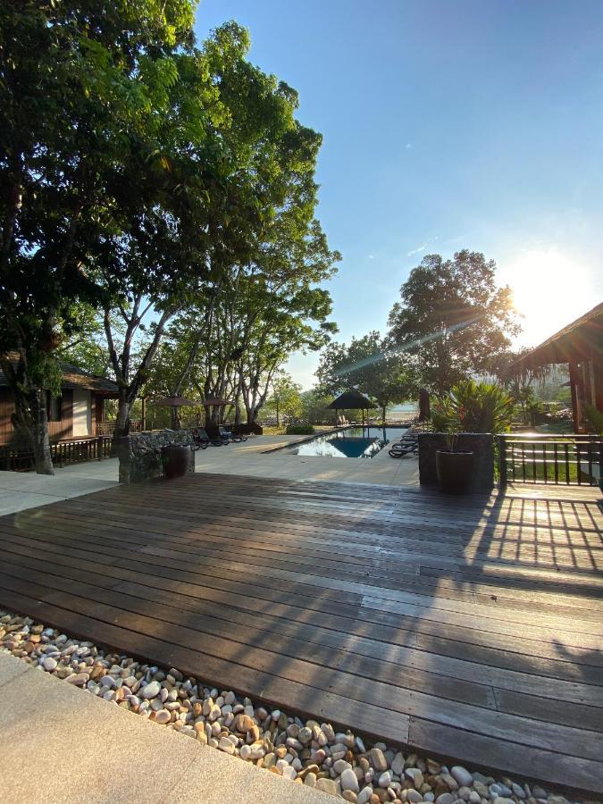 Saujana Private Villas ダタイ湾 エクステリア 写真