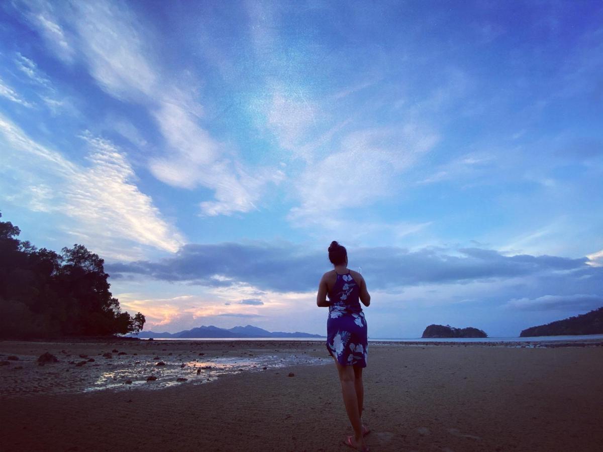 Saujana Private Villas ダタイ湾 エクステリア 写真
